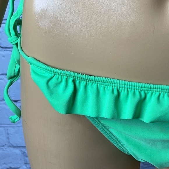 Old Navy Green Ruffle String Bikini size Small - Picture 4 of 12